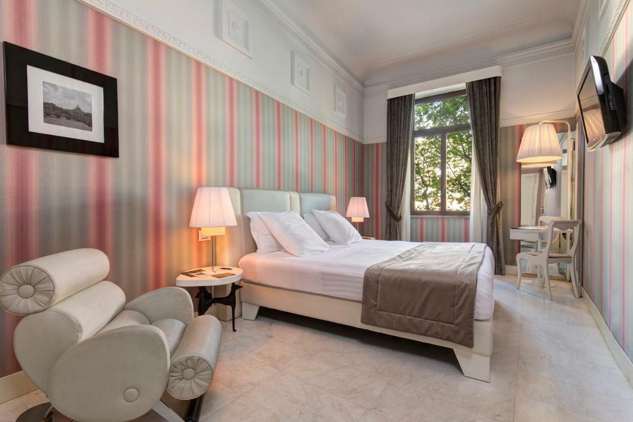 Grand Palace 5*